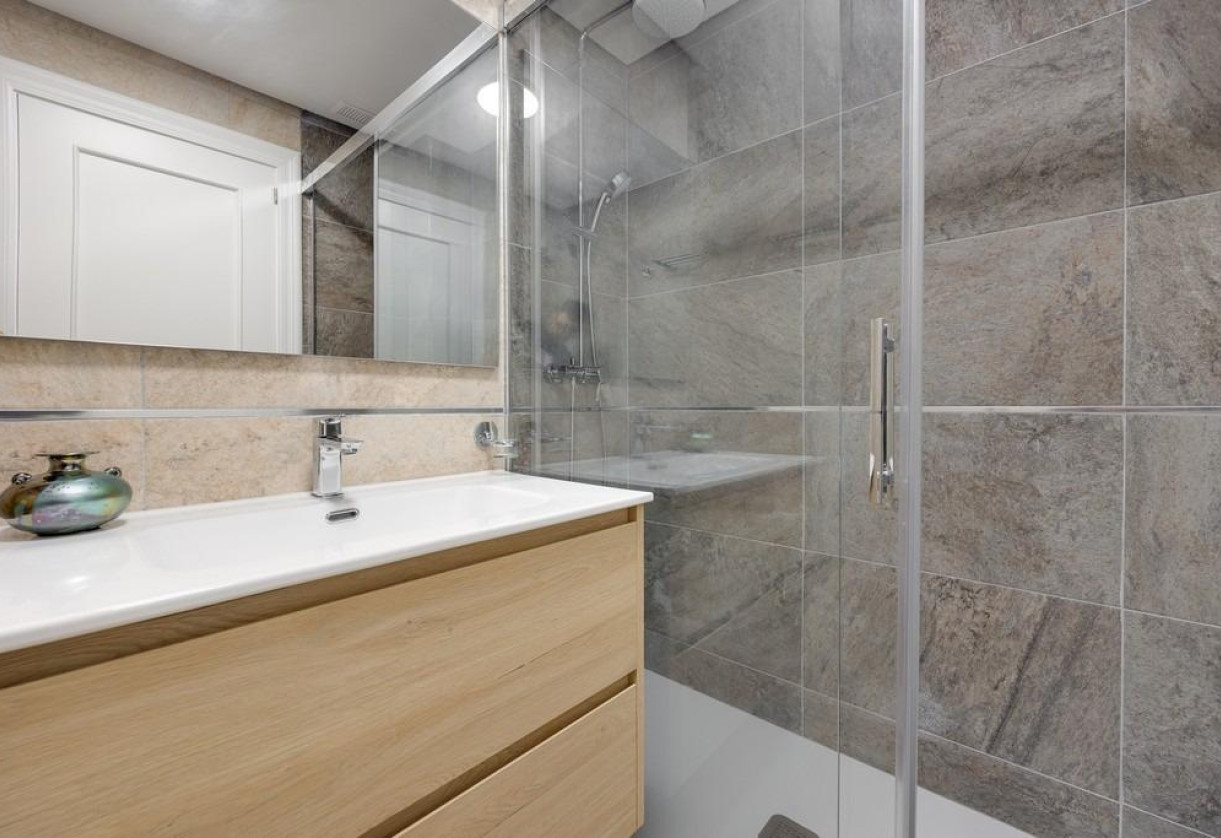 Resale · Apartment · Orihuela Costa · Campoamor
