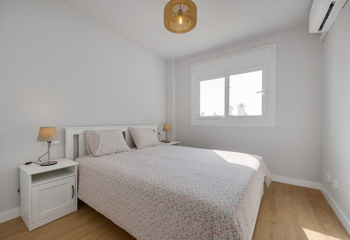 Resale · Apartment · Orihuela Costa · Campoamor