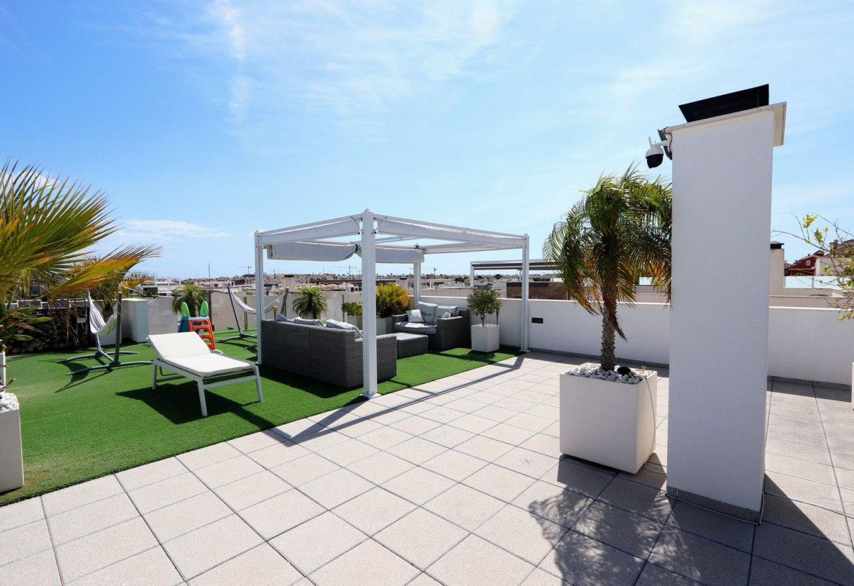 Resale · Chalet · Orihuela Costa · villamartin