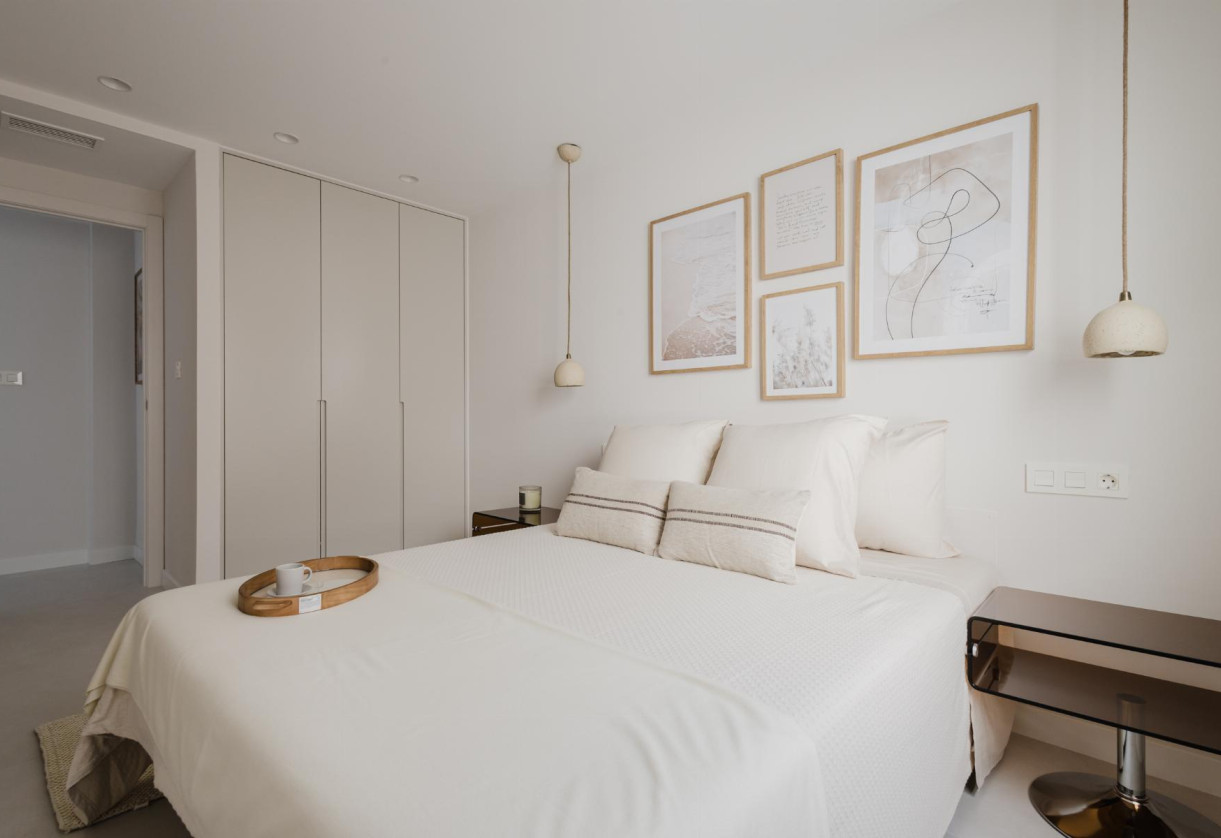 Resale · APARTAMENTO · Torrevieja · Playa Acequion