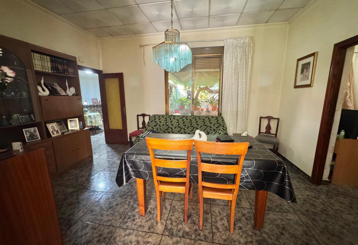 Reventa · Casa · Benejuzar