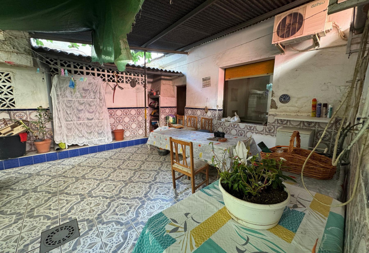 Reventa · Casa · Benejuzar