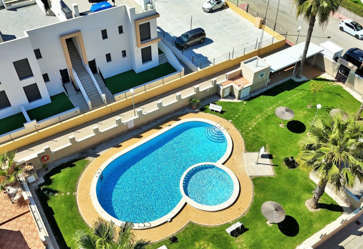 Resale · House · Orihuela Costa · PAU 26