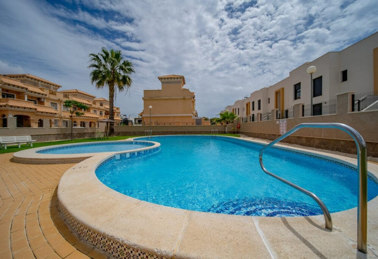 Resale · House · Orihuela Costa · PAU 26