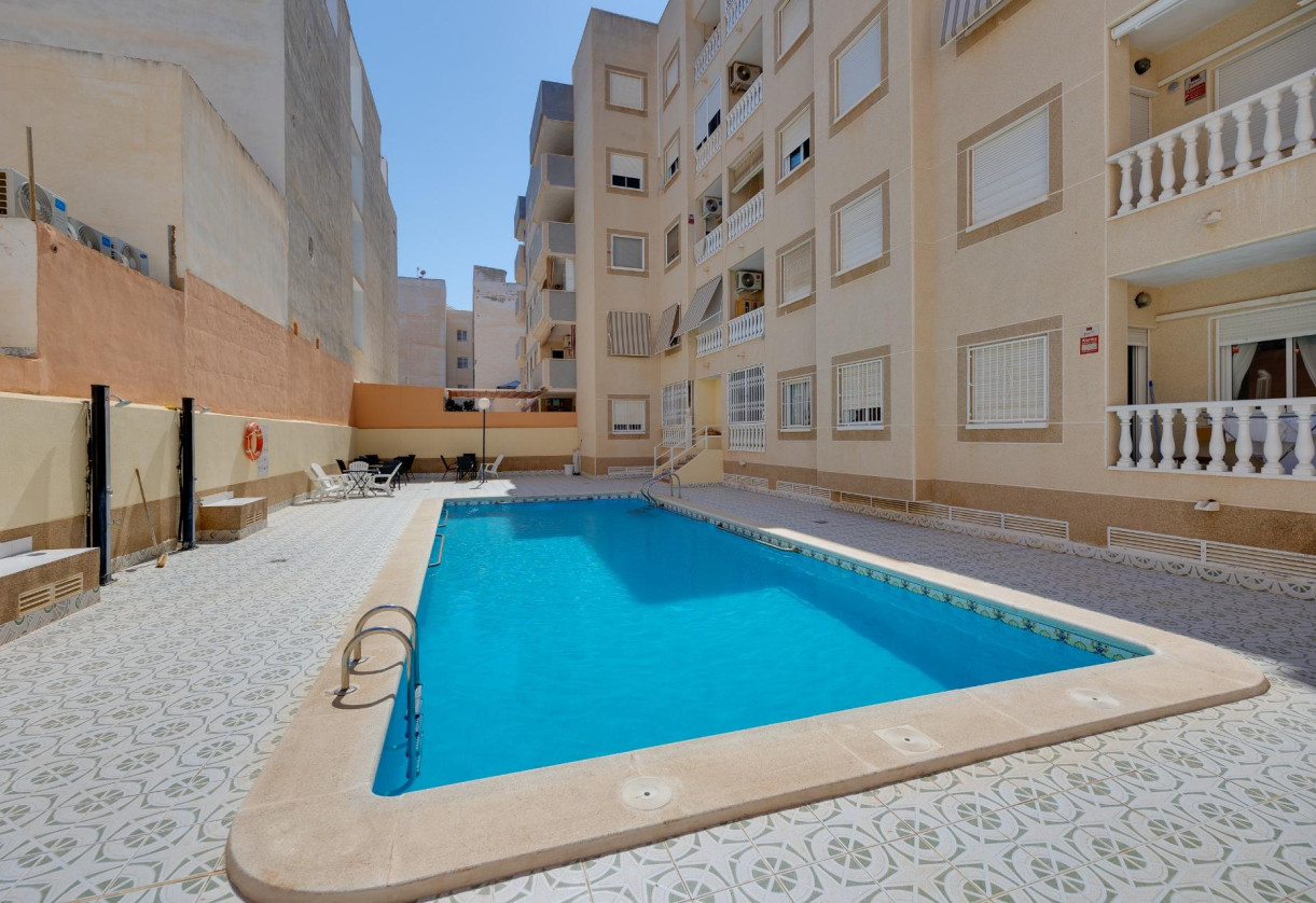Rynek wtórny · Apartment · Torrevieja · Playa del cura