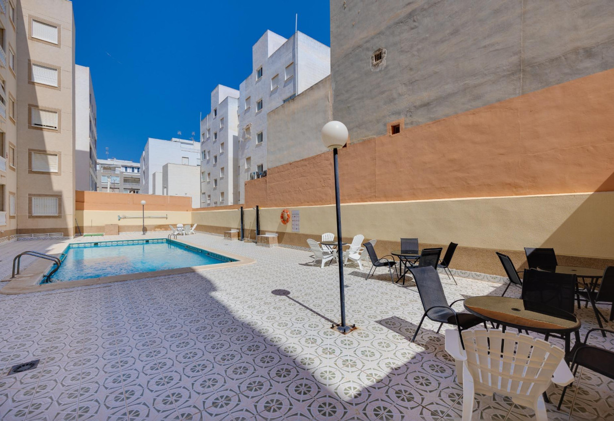 Rynek wtórny · Apartment · Torrevieja · Playa del cura