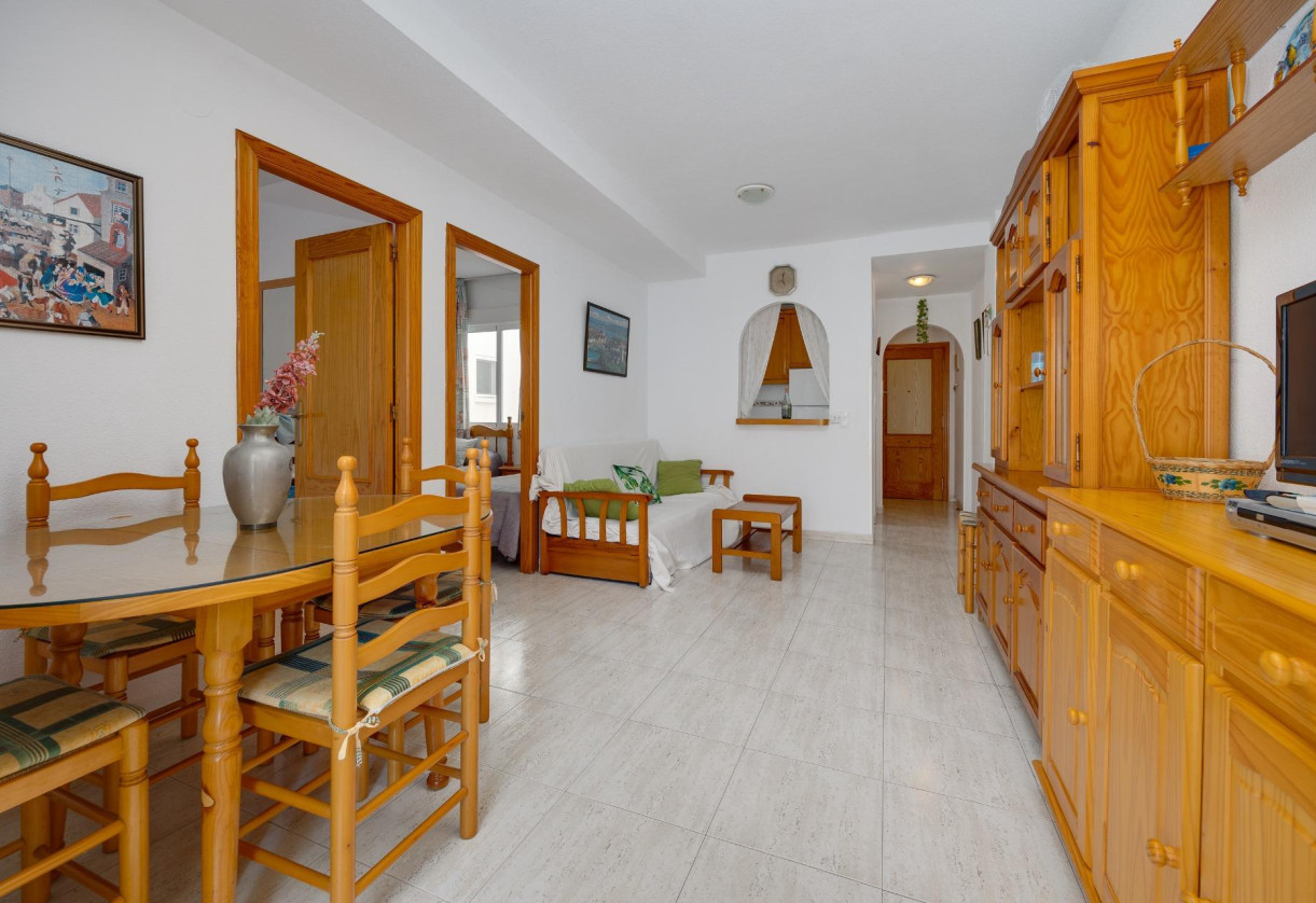 Rynek wtórny · Apartment · Torrevieja · Playa del cura