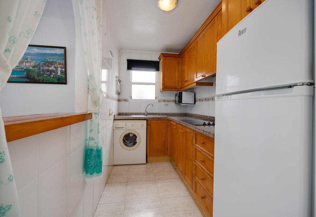 Rynek wtórny · Apartment · Torrevieja · Playa del cura