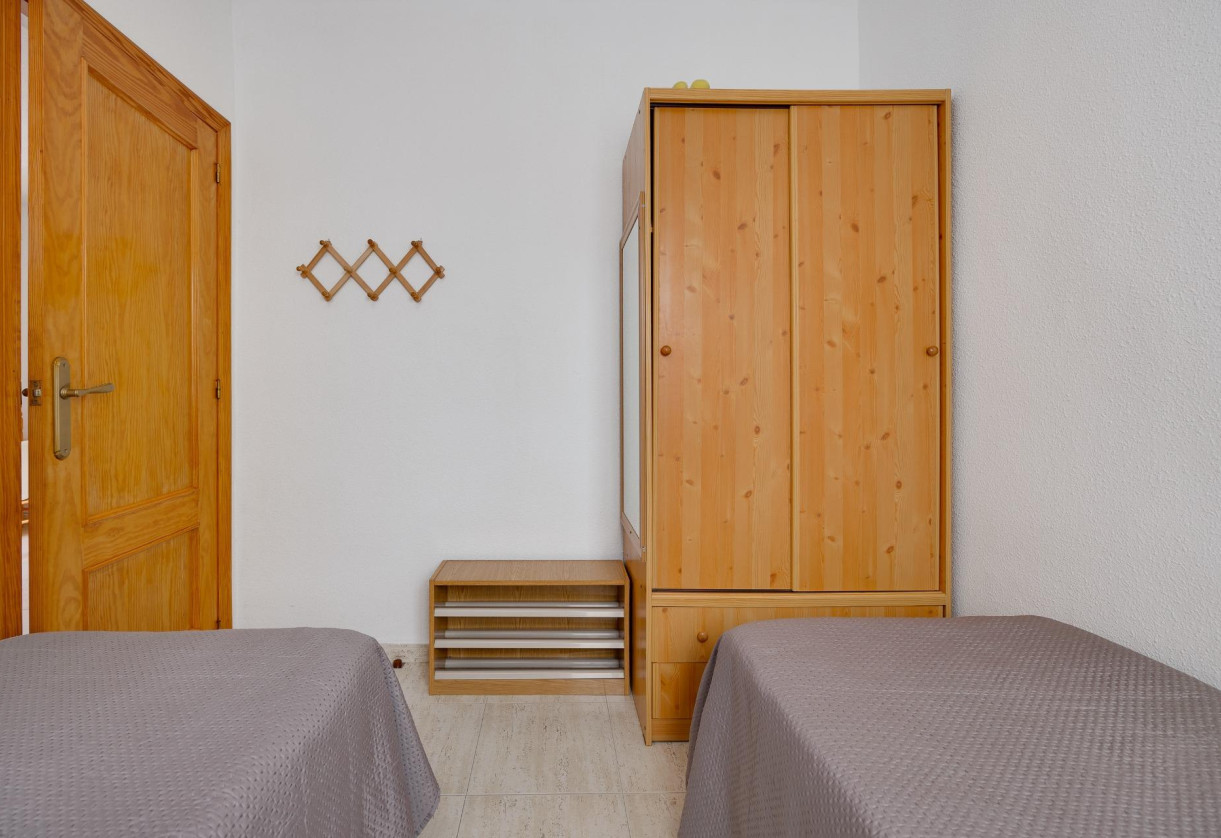 Rynek wtórny · Apartment · Torrevieja · Playa del cura