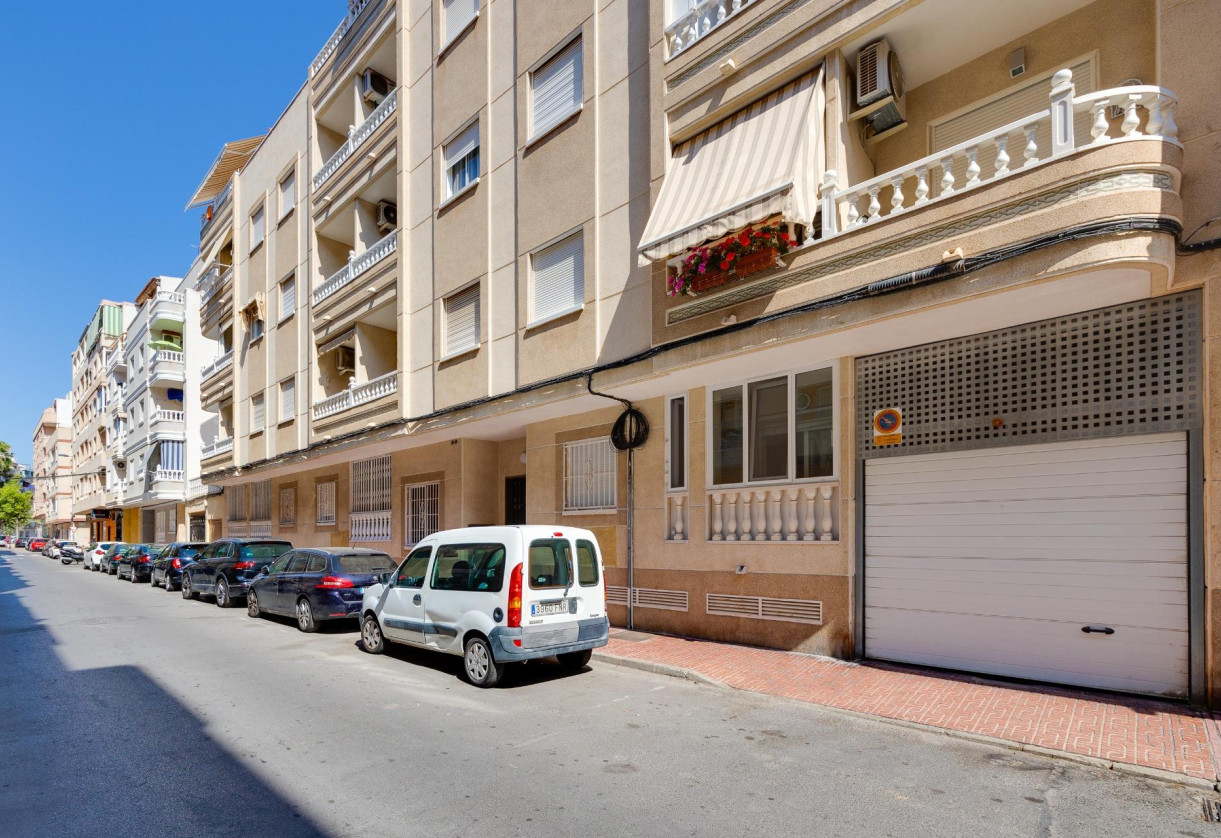 Rynek wtórny · Apartment · Torrevieja · Playa del cura