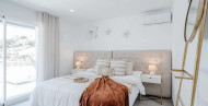 Resale · detached house · Calpe
