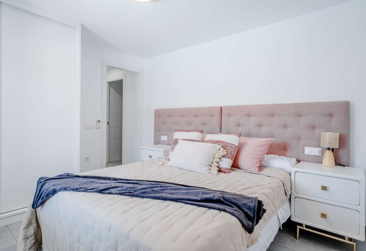Resale · detached house · Calpe