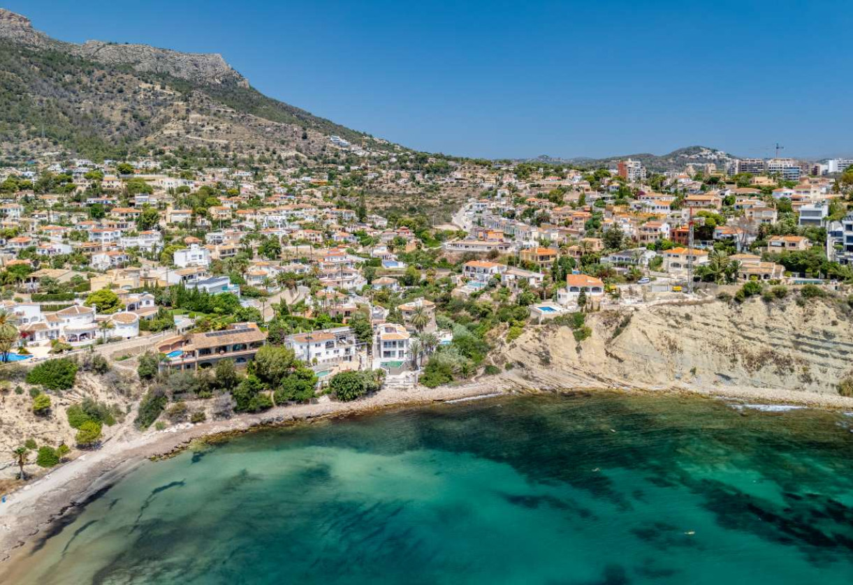 Resale · detached house · Calpe