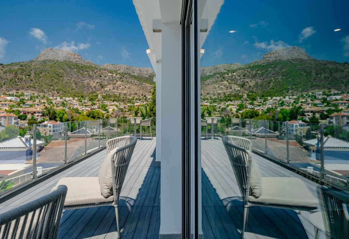 Resale · detached house · Calpe