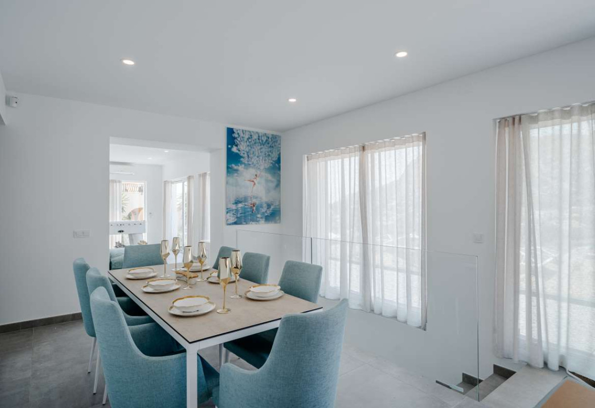 Resale · detached house · Calpe