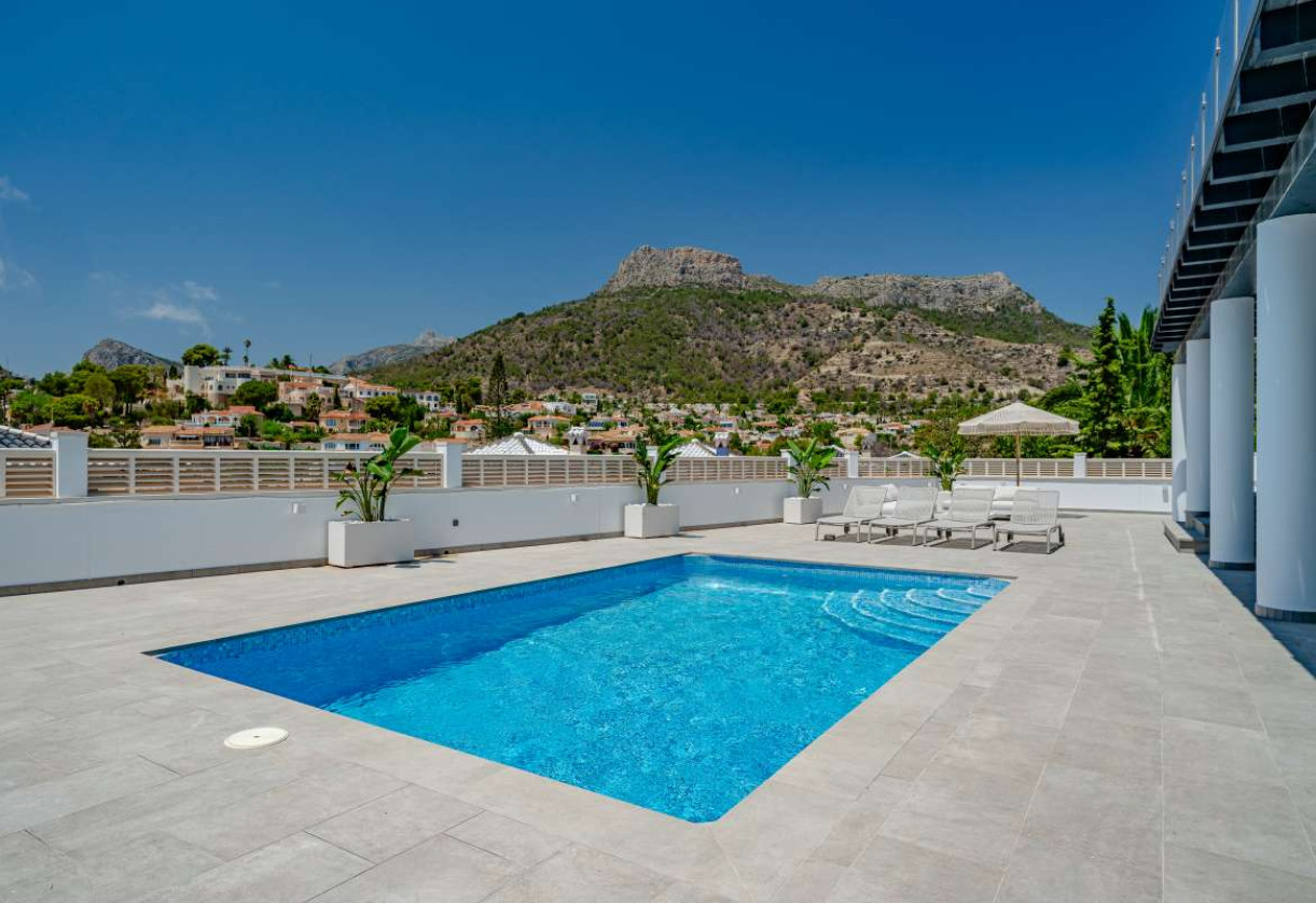 Resale · detached house · Calpe