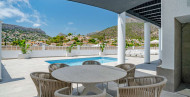 Resale · detached house · Calpe