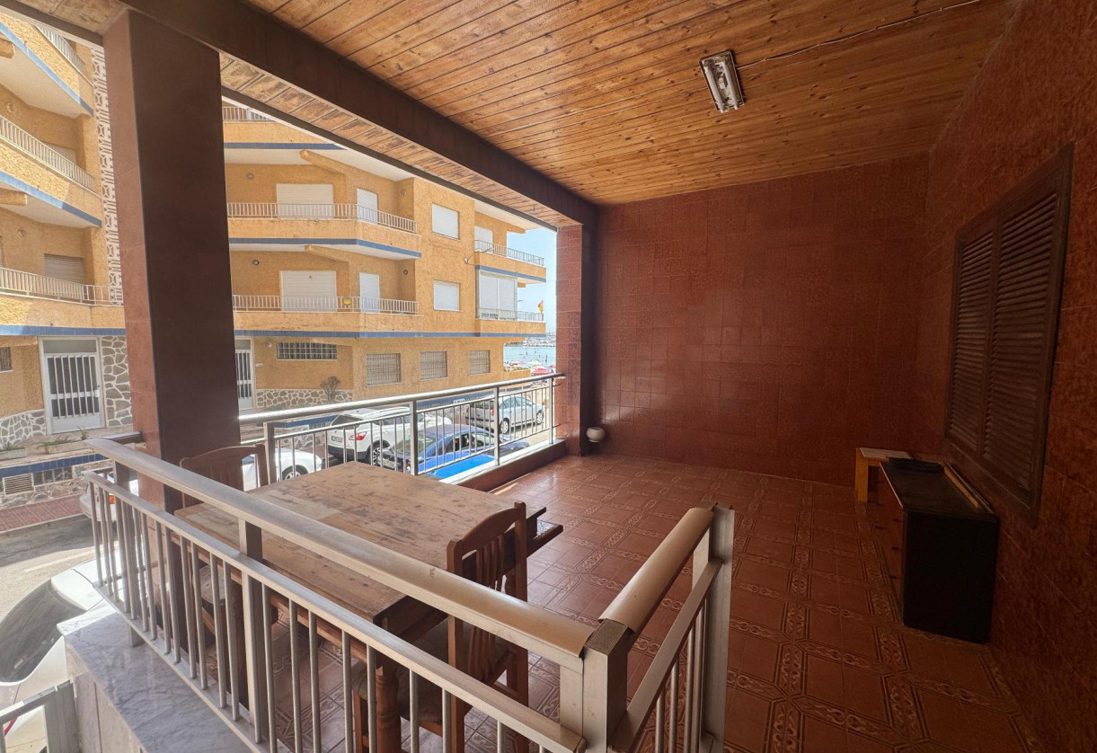 Reventa · APARTAMENTO · Torrevieja · Playa del Acequión