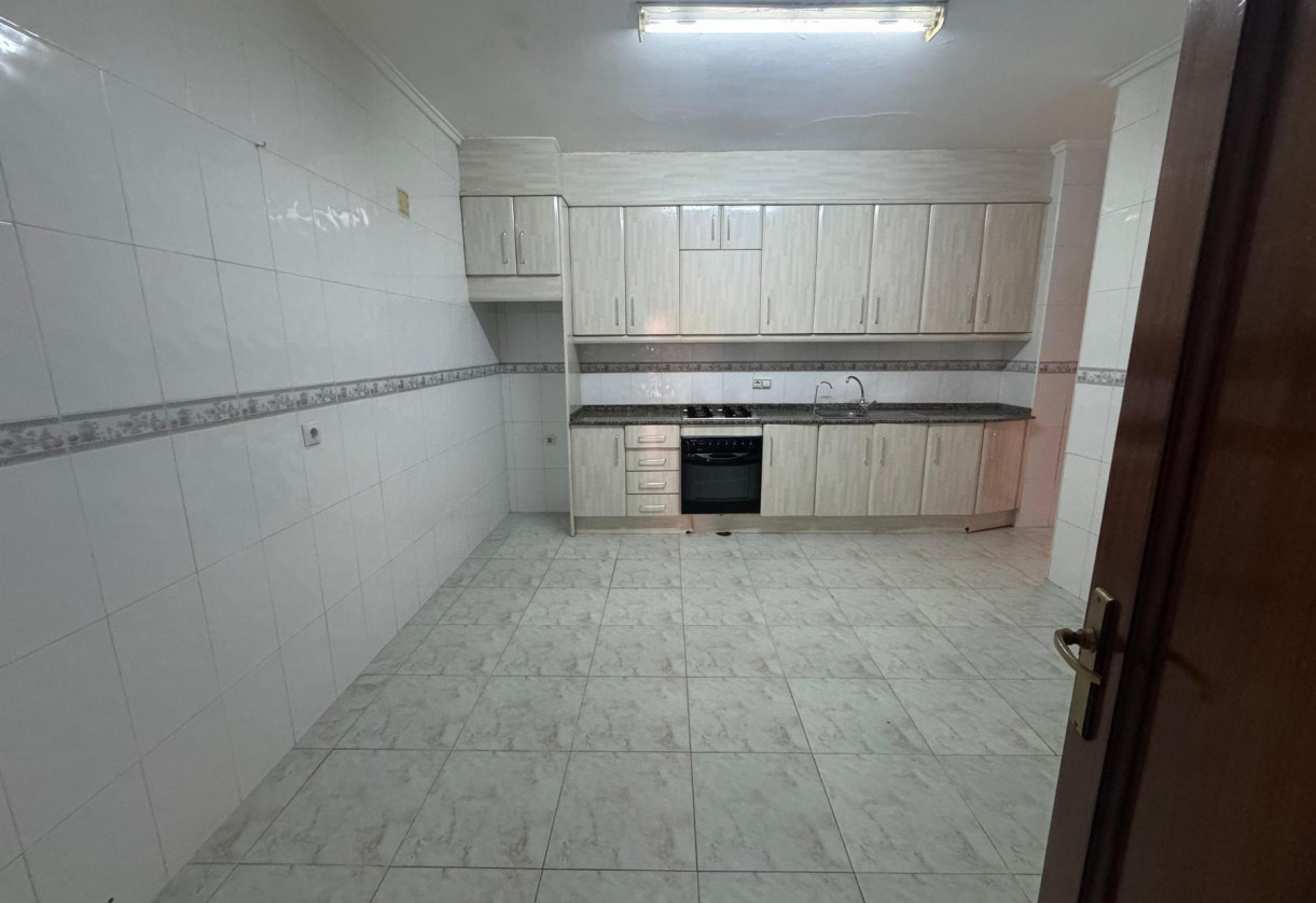 Reventa · APARTAMENTO · Torrevieja · Playa del Acequión