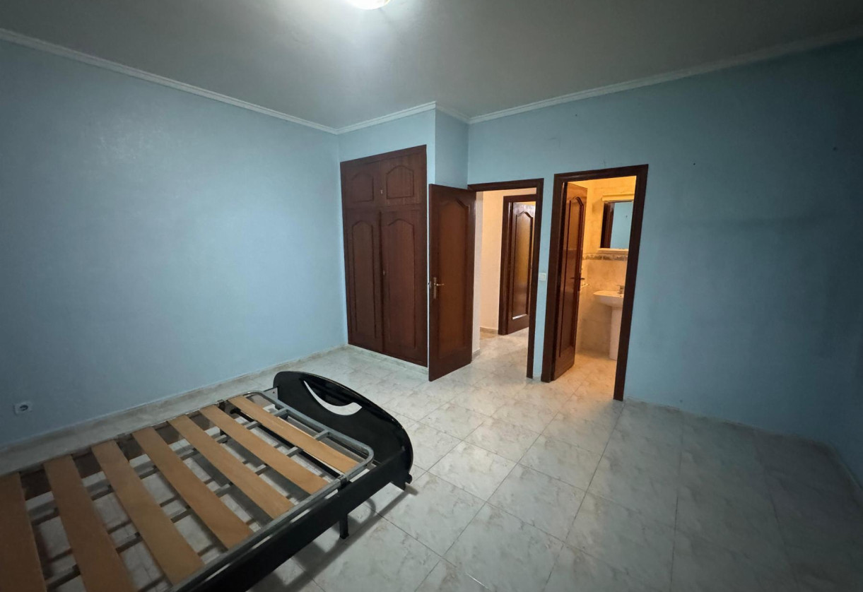 Reventa · APARTAMENTO · Torrevieja · Playa del Acequión