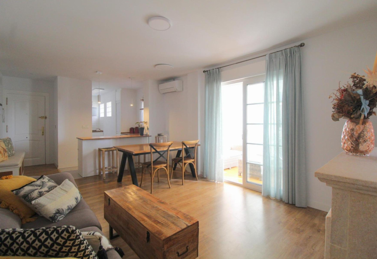 Reventa · APARTAMENTO · Torrevieja · La Veleta