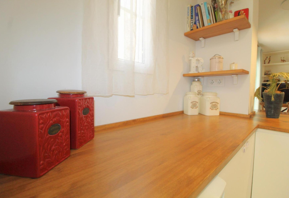 Reventa · APARTAMENTO · Torrevieja · La Veleta