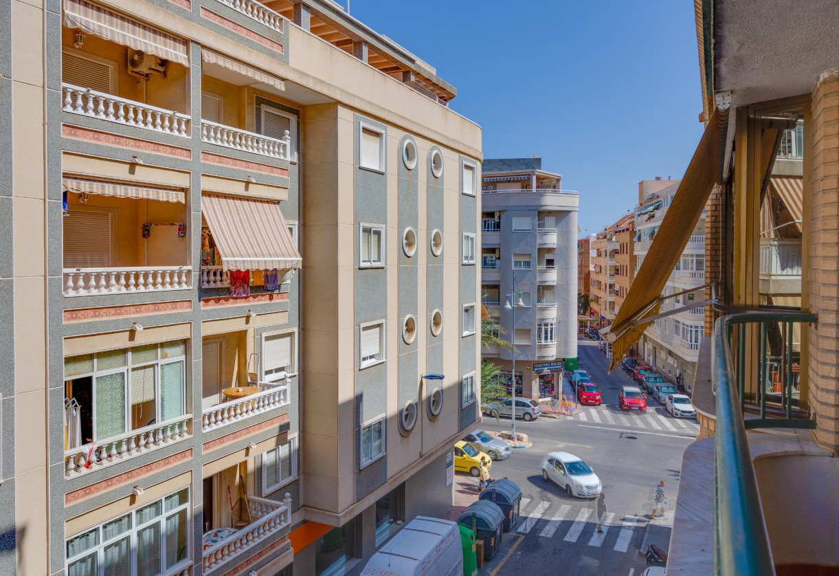 Rynek wtórny · Apartment · Torrevieja · Playa del cura