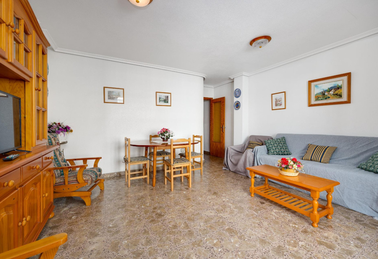 Rynek wtórny · Apartment · Torrevieja · Playa del cura