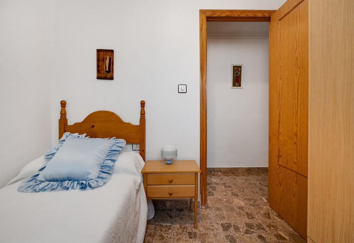 Rynek wtórny · Apartment · Torrevieja · Playa del cura