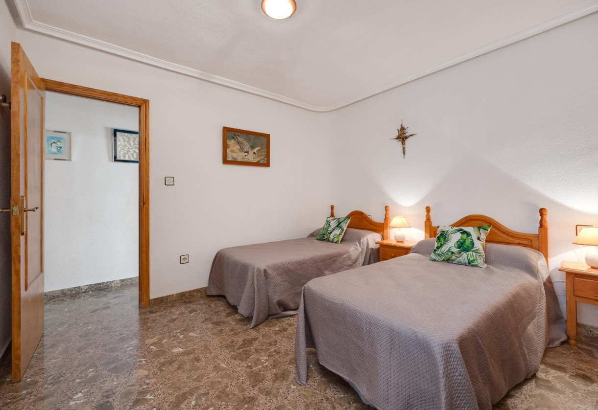 Rynek wtórny · Apartment · Torrevieja · Playa del cura