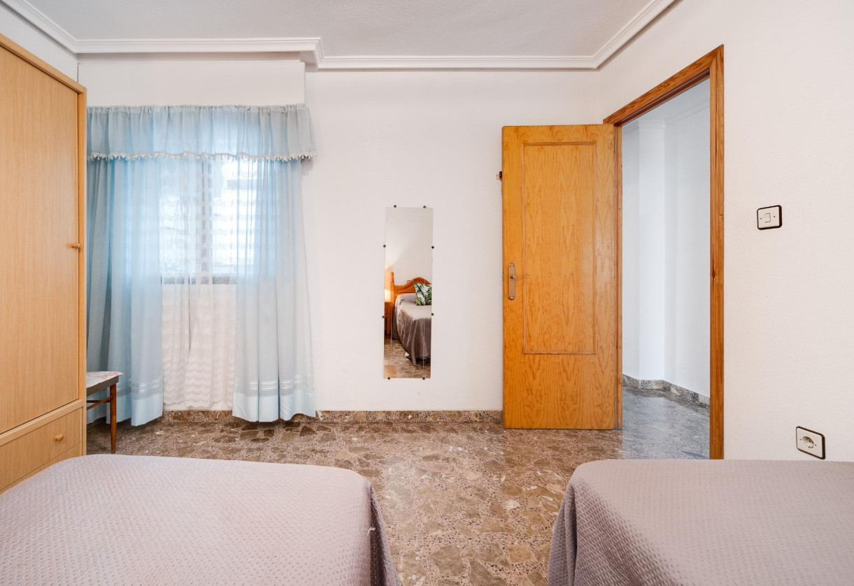 Rynek wtórny · Apartment · Torrevieja · Playa del cura