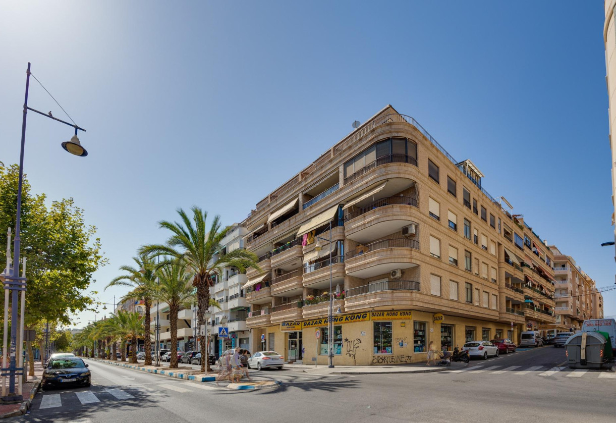 Rynek wtórny · Apartment · Torrevieja · Playa del cura