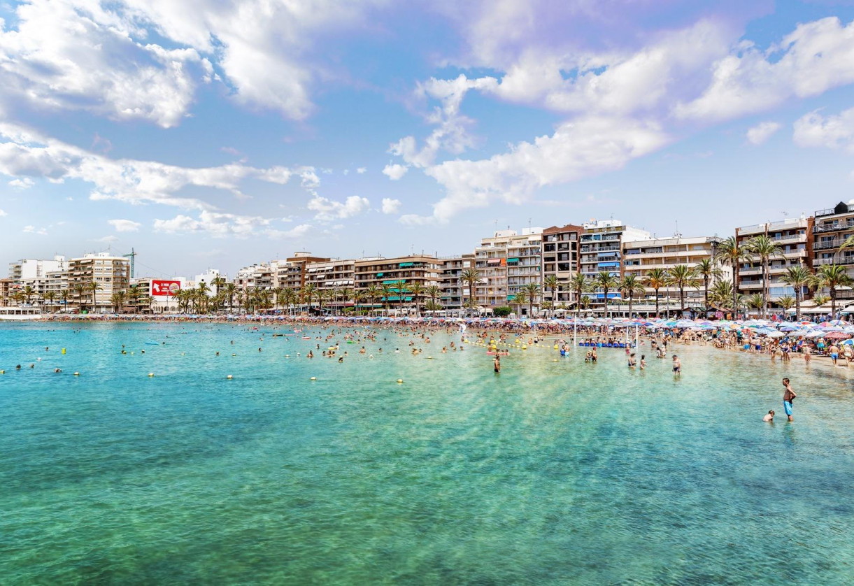 Rynek wtórny · Apartment · Torrevieja · Playa del cura
