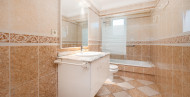 Rynek wtórny · APARTAMENTO · Torrevieja · Centro