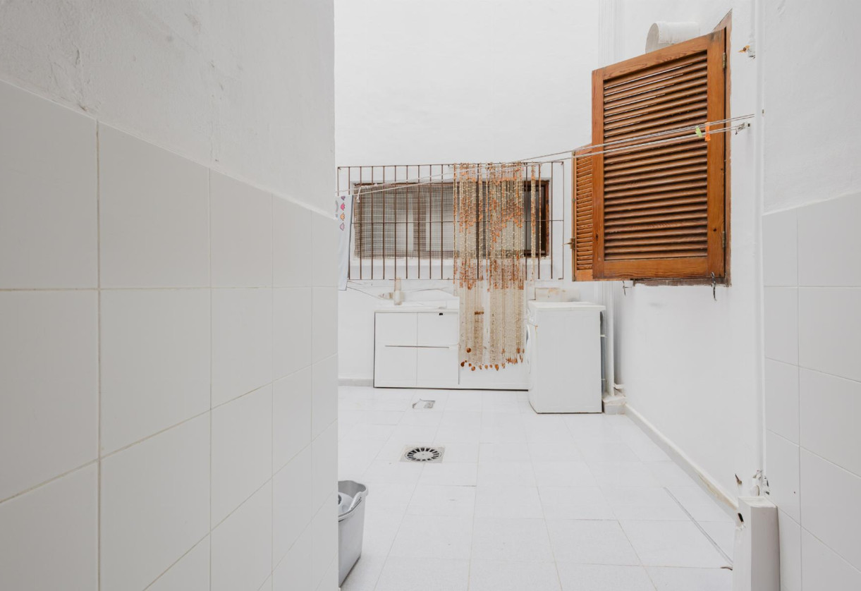 Rynek wtórny · APARTAMENTO · Torrevieja · Playa de La Acequion