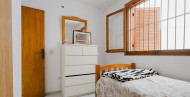 Rynek wtórny · APARTAMENTO · Torrevieja · Playa de La Acequion