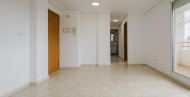 Rynek wtórny · APARTAMENTO · Torrevieja · Centro