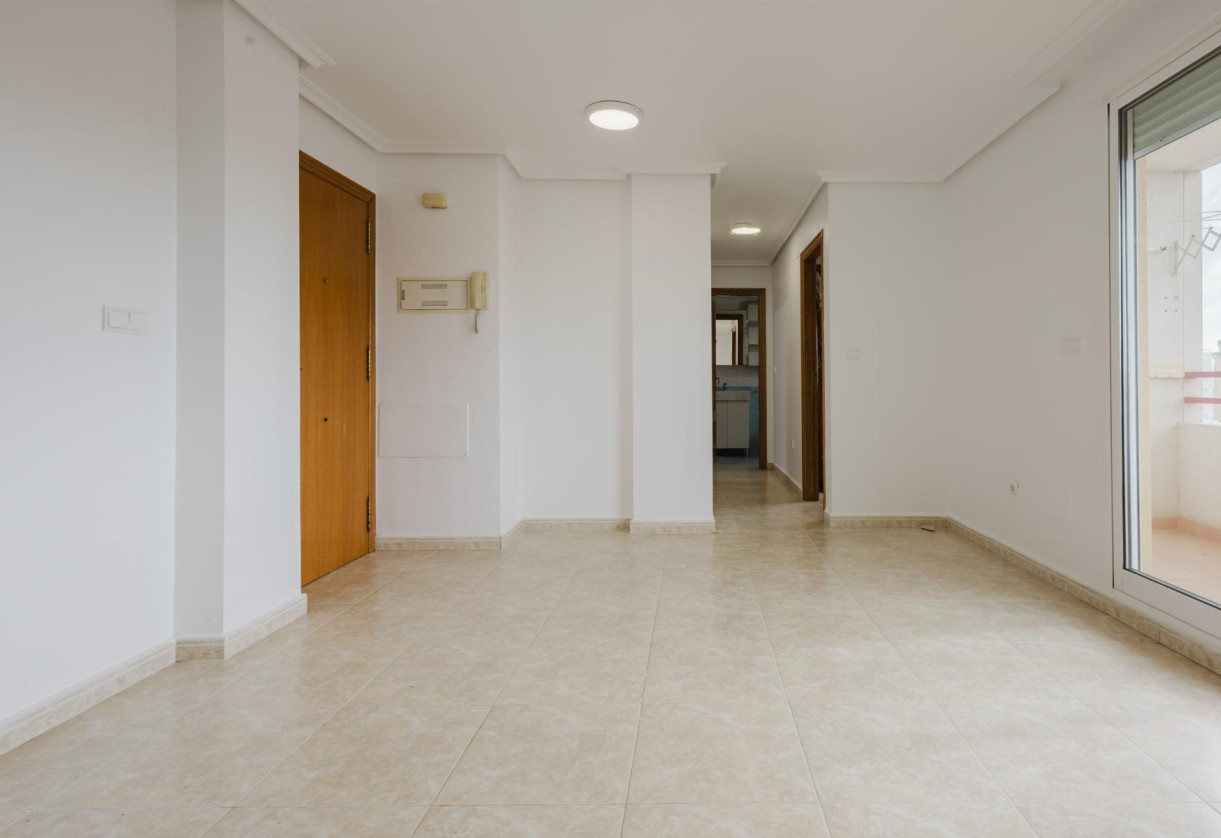 Rynek wtórny · APARTAMENTO · Torrevieja · Centro