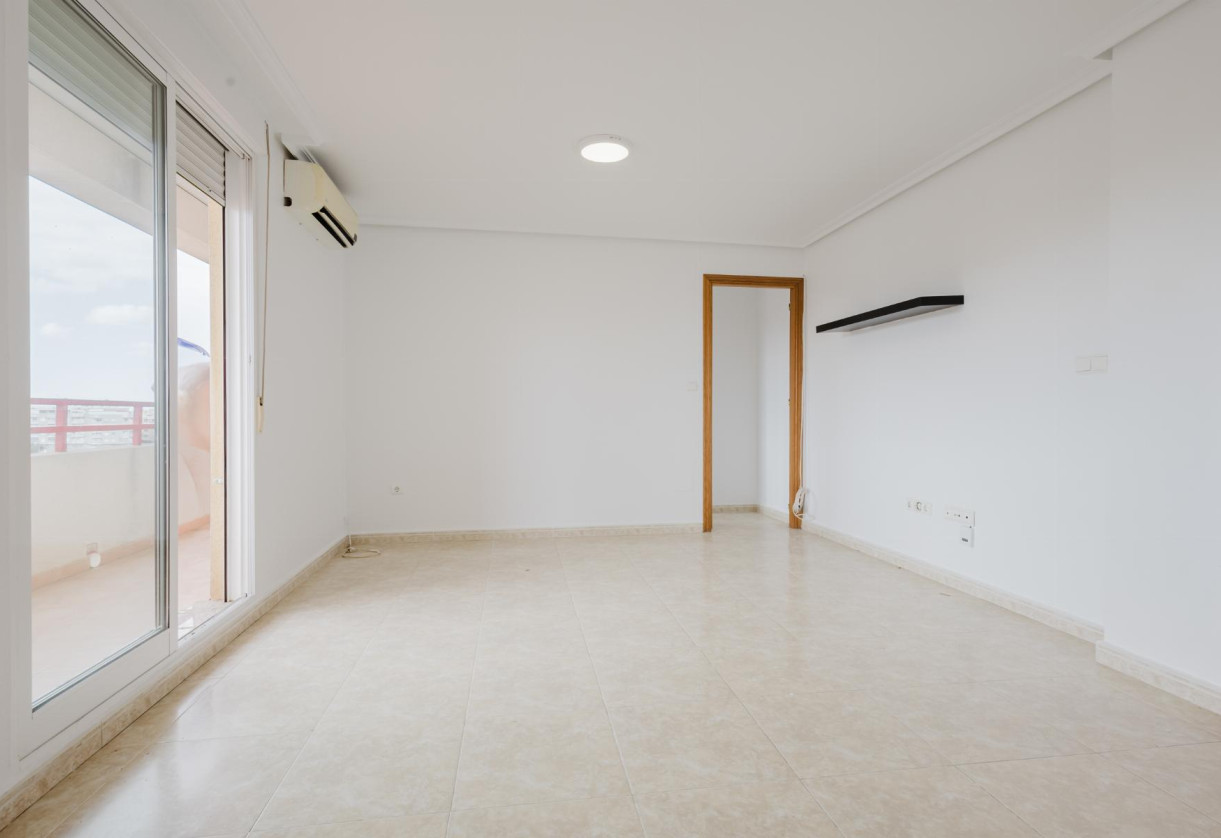 Rynek wtórny · APARTAMENTO · Torrevieja · Centro
