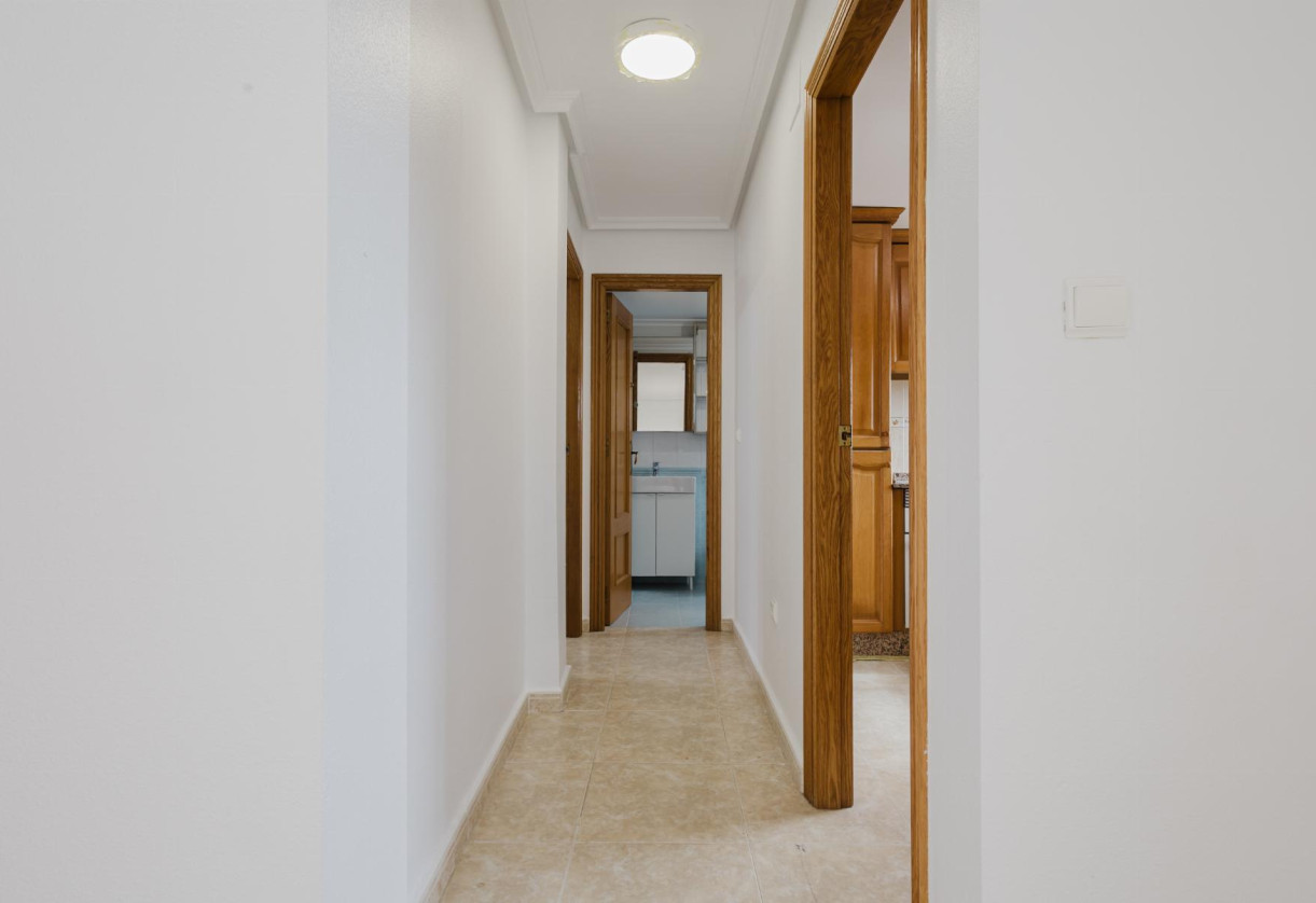 Rynek wtórny · APARTAMENTO · Torrevieja · Centro