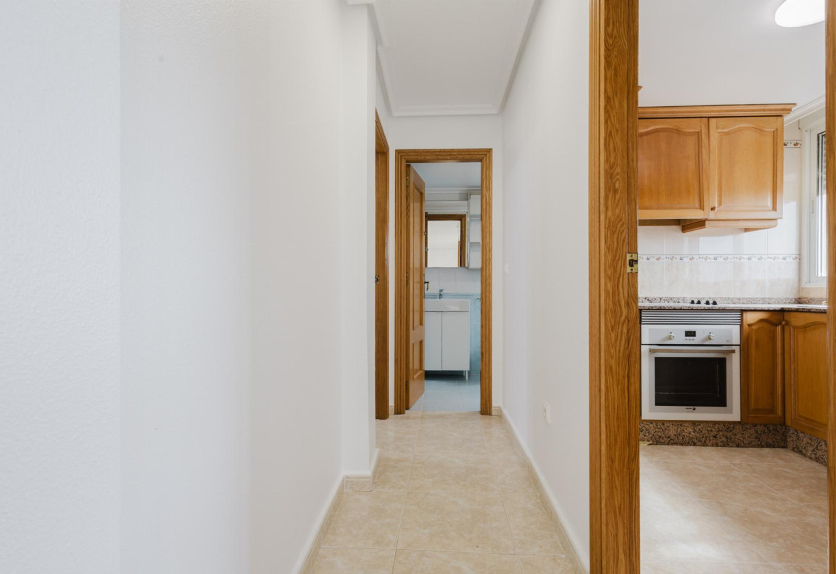 Rynek wtórny · APARTAMENTO · Torrevieja · Centro