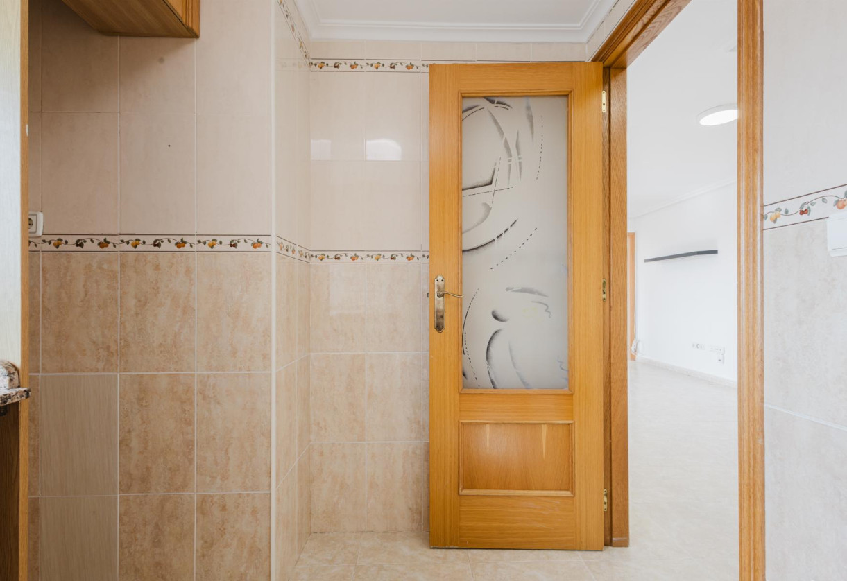 Rynek wtórny · APARTAMENTO · Torrevieja · Centro