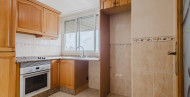 Rynek wtórny · APARTAMENTO · Torrevieja · Centro
