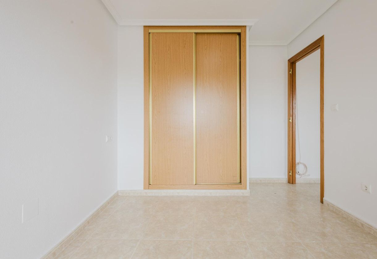 Rynek wtórny · APARTAMENTO · Torrevieja · Centro