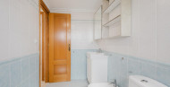 Rynek wtórny · APARTAMENTO · Torrevieja · Centro
