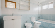 Rynek wtórny · APARTAMENTO · Torrevieja · Centro