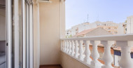 Rynek wtórny · APARTAMENTO · Torrevieja · Centro