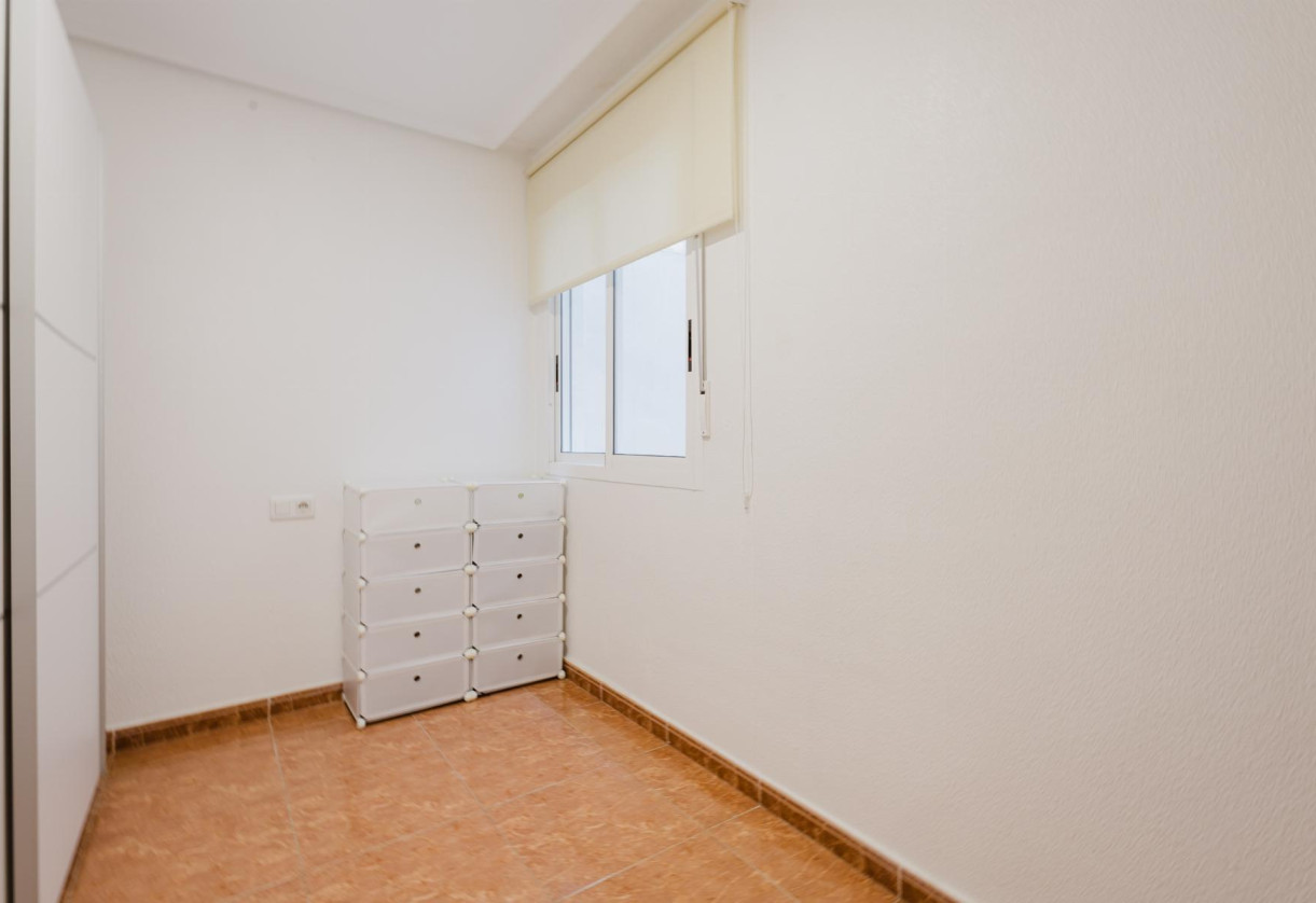 Rynek wtórny · APARTAMENTO · Torrevieja · Centro