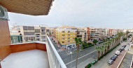Rynek wtórny · APARTAMENTO · Torrevieja · Playa del Acequión