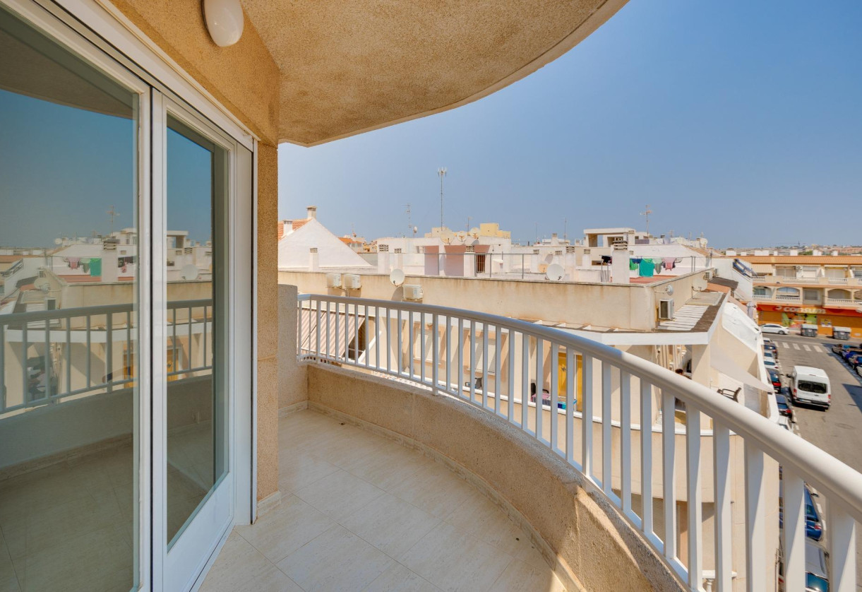 Rynek wtórny · Apartment · Torrevieja · Habaneras